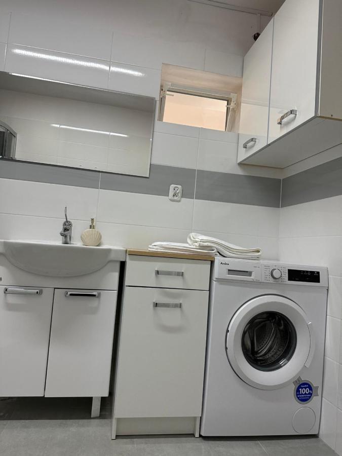 Apartament Medalionow Z Parkingiem Apartment Lublin Exterior photo